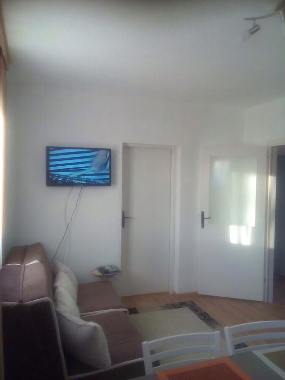 Ferienwohnung Apartman Jezerce 71 Exterior foto